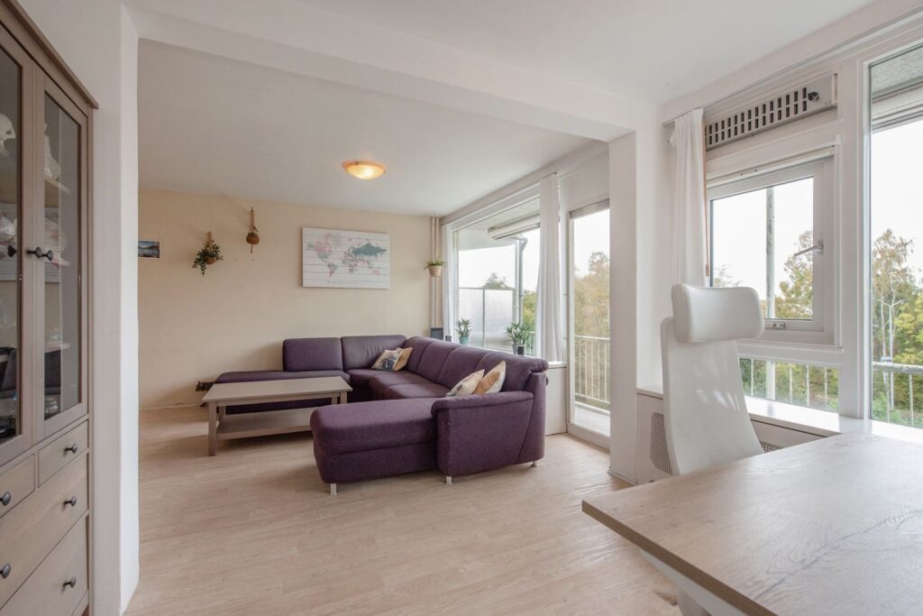 Burgemeester Keijzerlaan 227