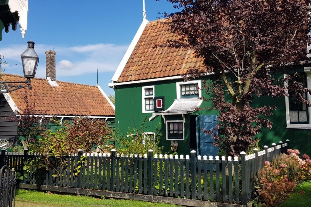 Professor Hugo de Vriesstraat 2