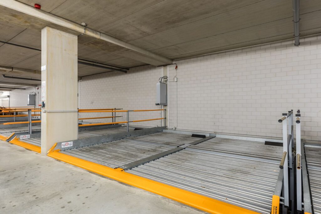 Bart van der Leckhof 64