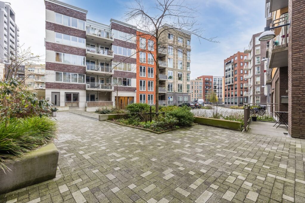 Bart van der Leckhof 64