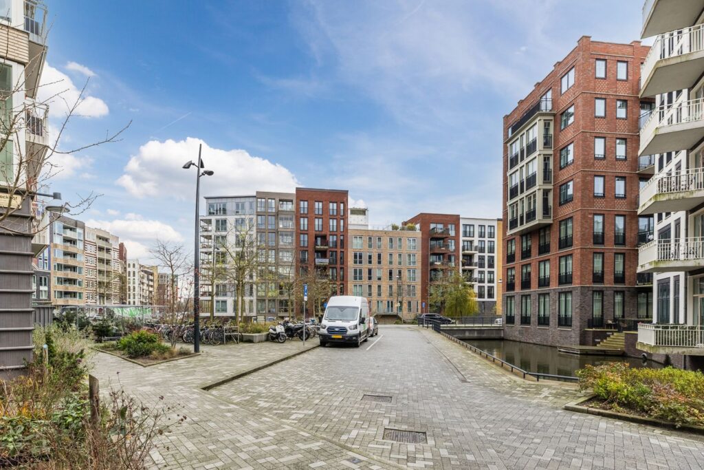 Bart van der Leckhof 64