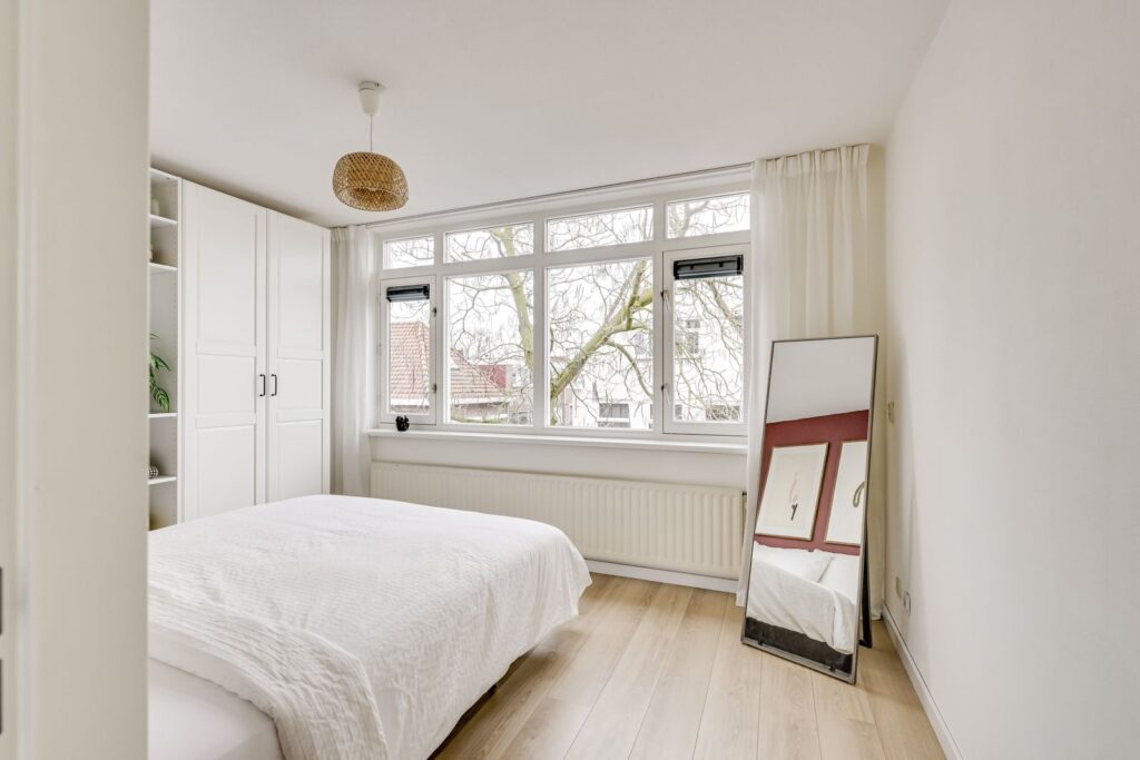 Johannes Uitenbogaertstraat 32