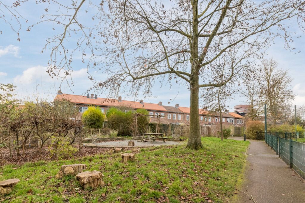 Nicolaas Pienemanstraat 28