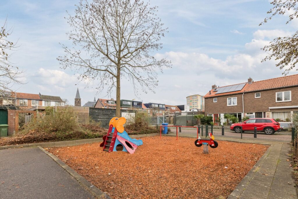 Nicolaas Pienemanstraat 28