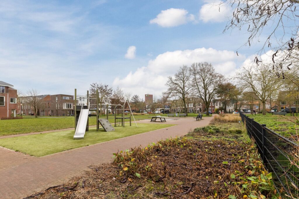 Nicolaas Pienemanstraat 28