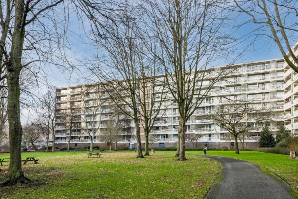 André Gideplaats 99