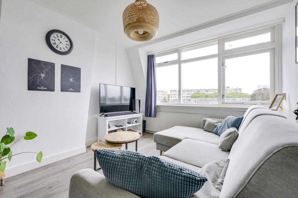 Buys Ballotstraat 1B