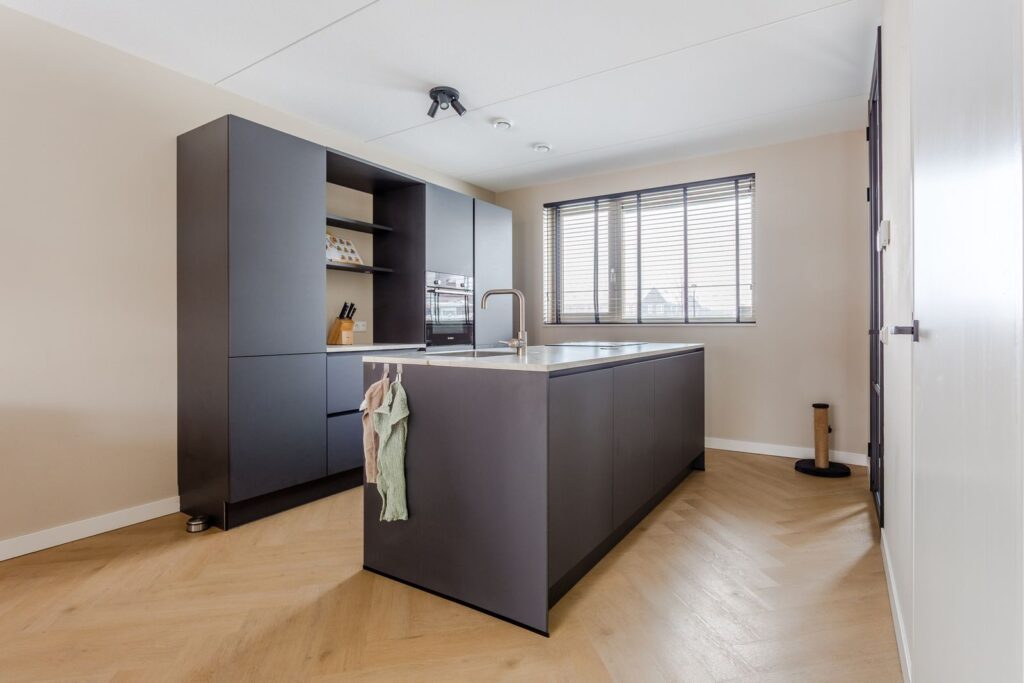 Rembrandt van Rijnstraat 38