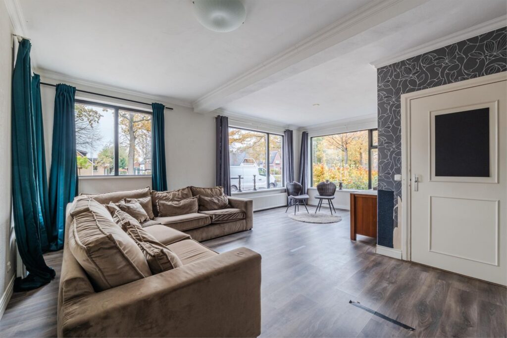 H.J. Kniggestraat 43