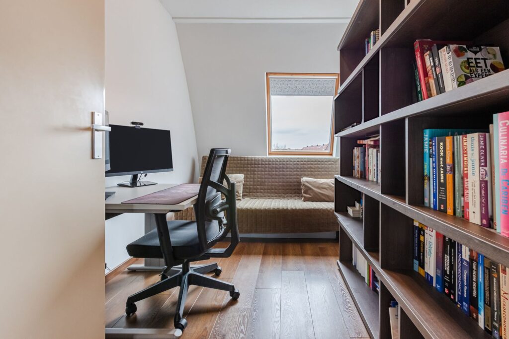 M. Kropholler-Staalstraat 9