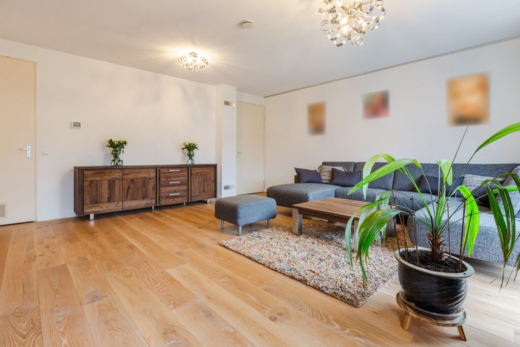 M. Kropholler-Staalstraat 9