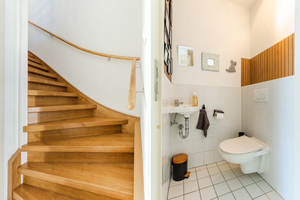 Linksbuitenstraat 24