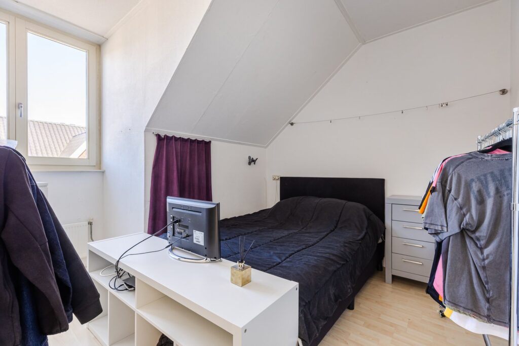 Linksbuitenstraat 24