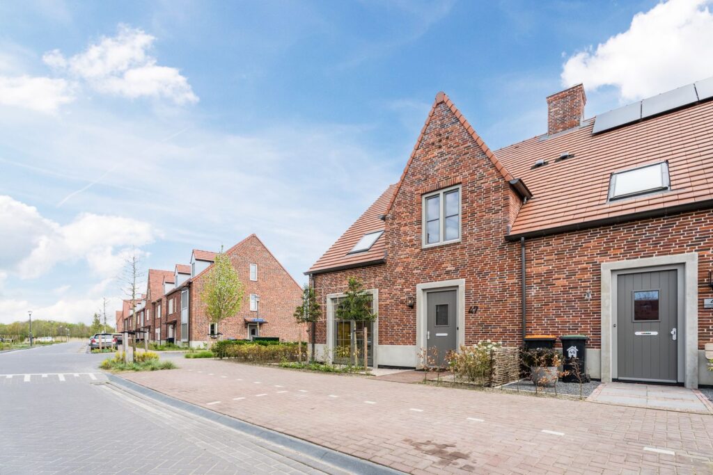 Notenhout 47
