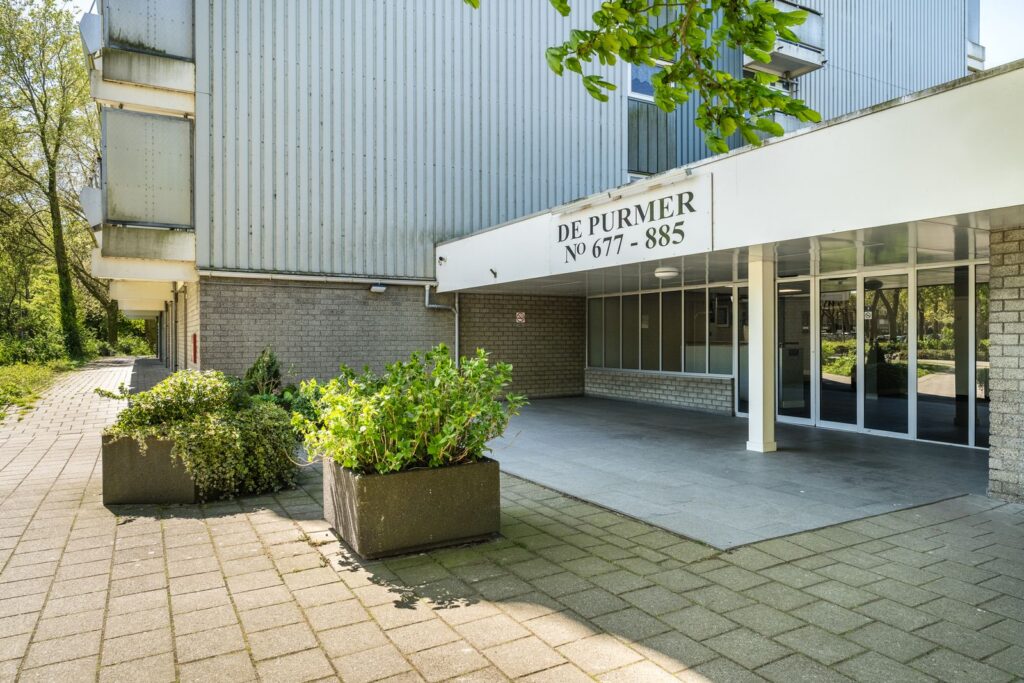 Burgemeester D. Kooimanweg 811