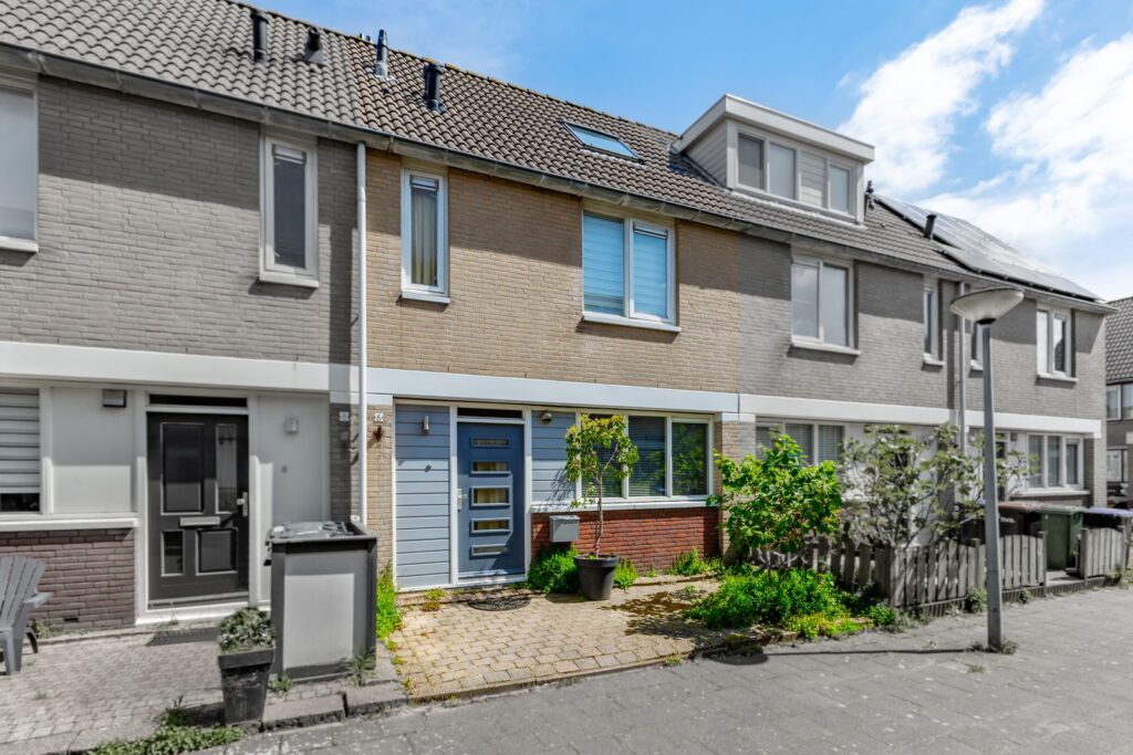 Ina Dammanstraat 6