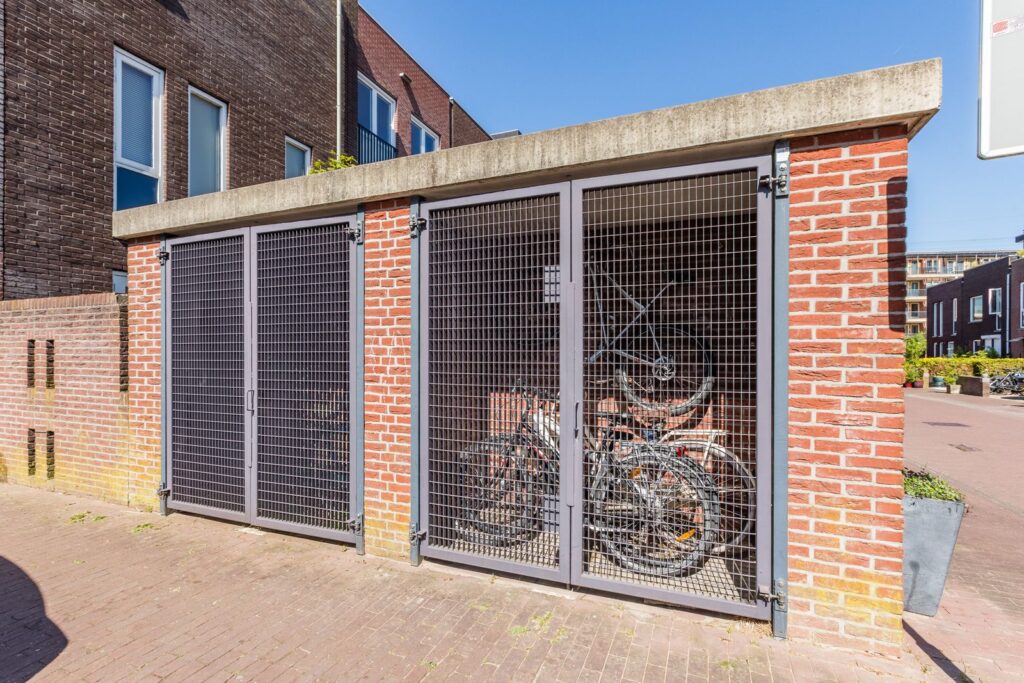 Edward Masseystraat 2