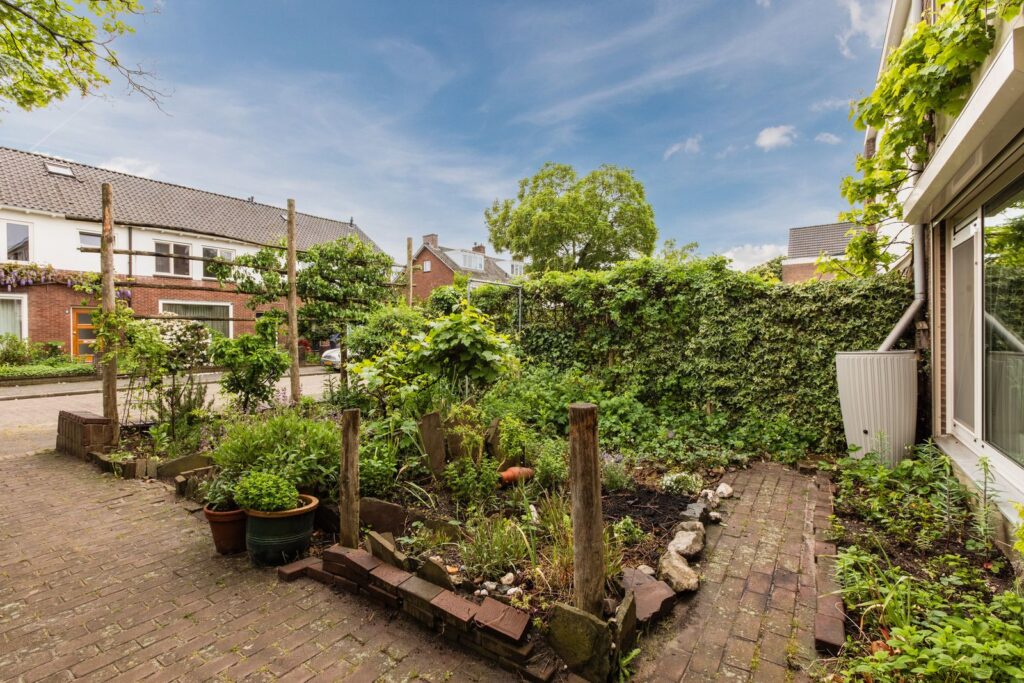 Professor Schrijnenstraat 12