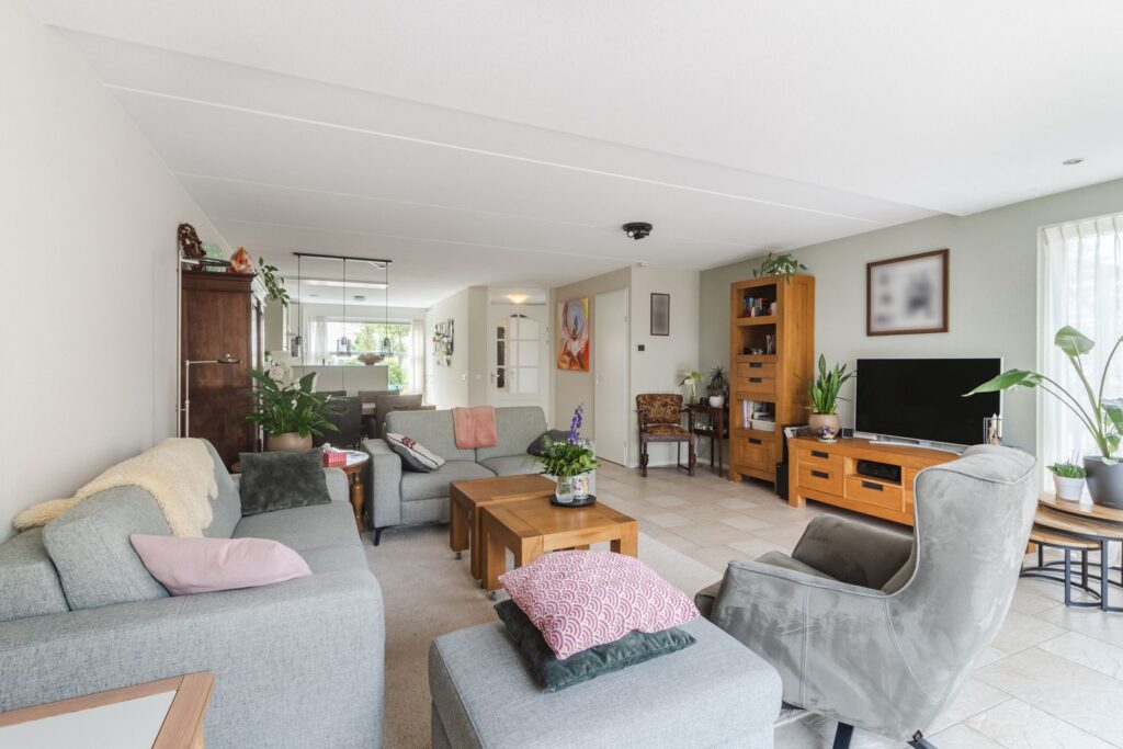 Vrouwe Van Loonstraat 19
