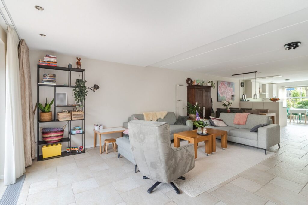 Vrouwe Van Loonstraat 19
