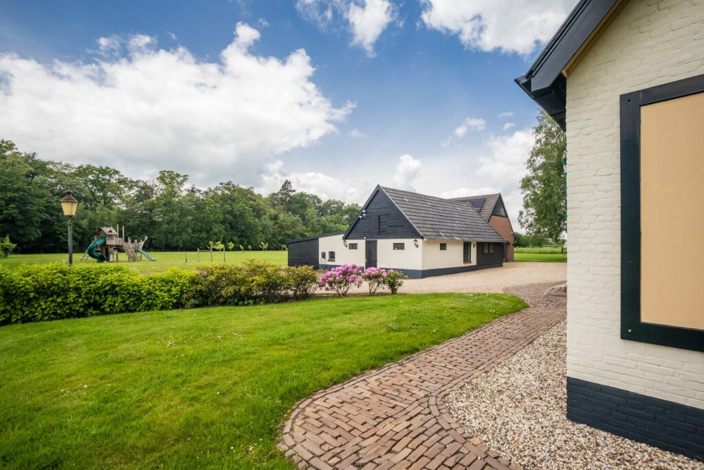 Blikkenweg 4