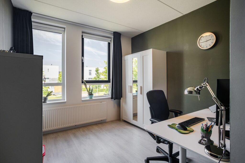 Laan van de Charleston 8