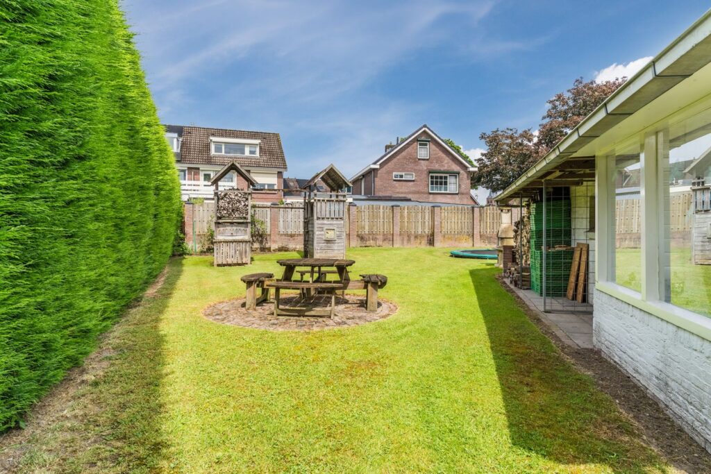 Nedereindsestraat 28