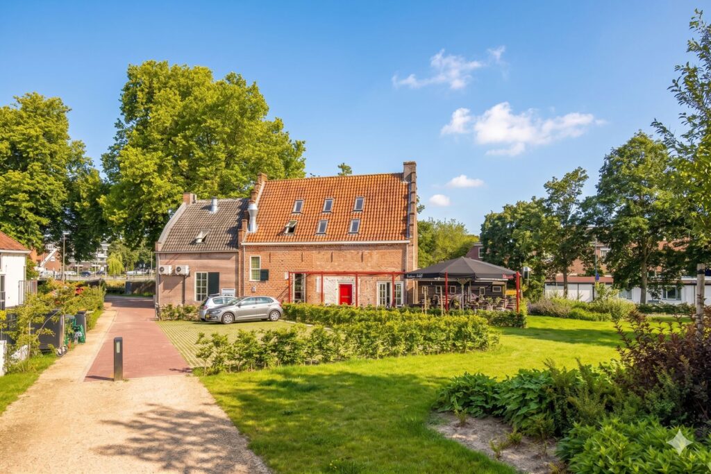 Loevenhoutsedijk 377