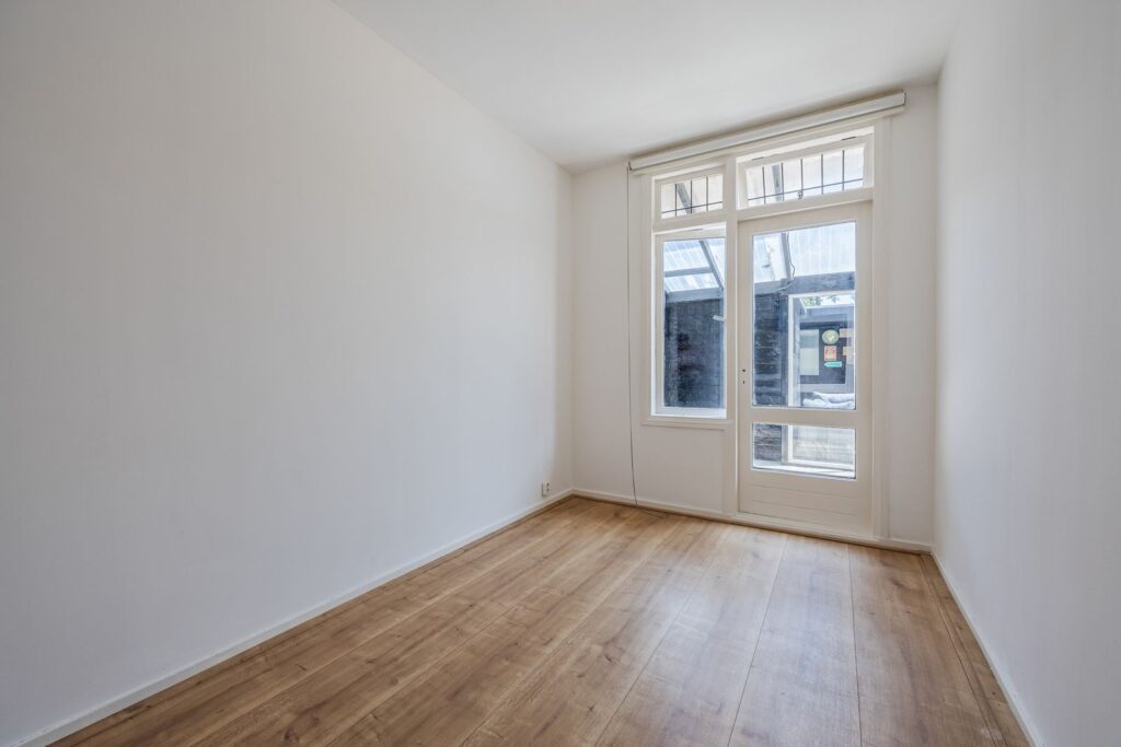 Nieuwersluisstraat 12