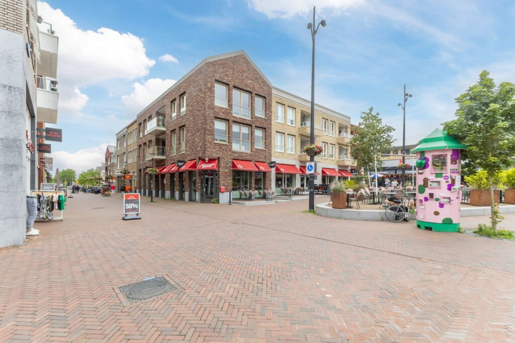 Petrus Camperstraat 25