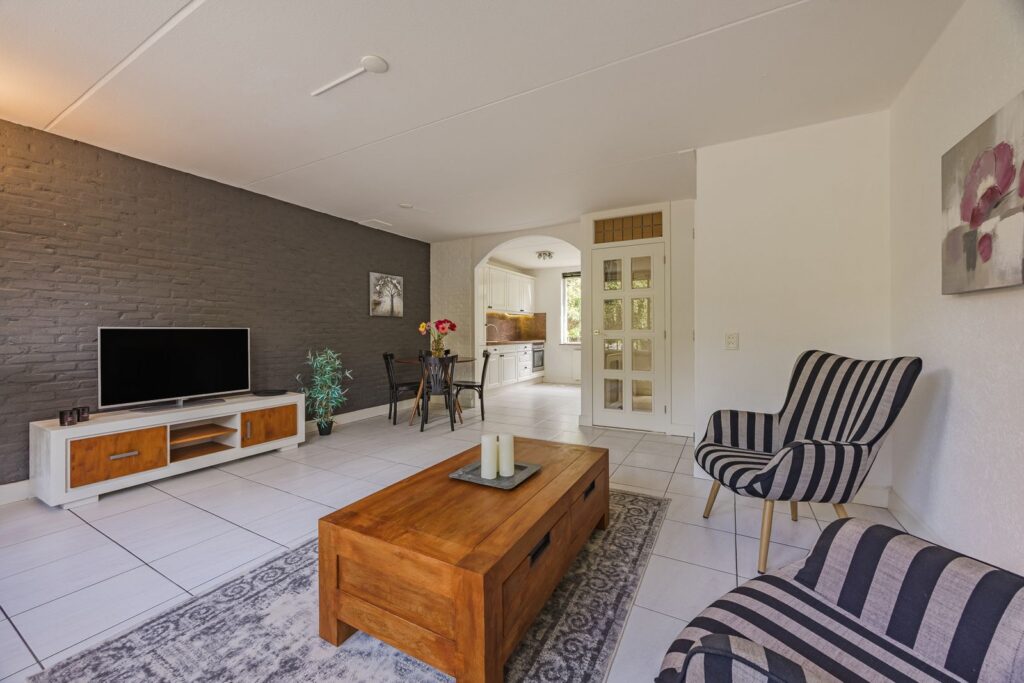 van Brederodestraat 11