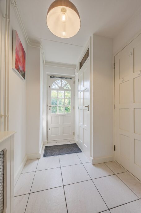 van Brederodestraat 11