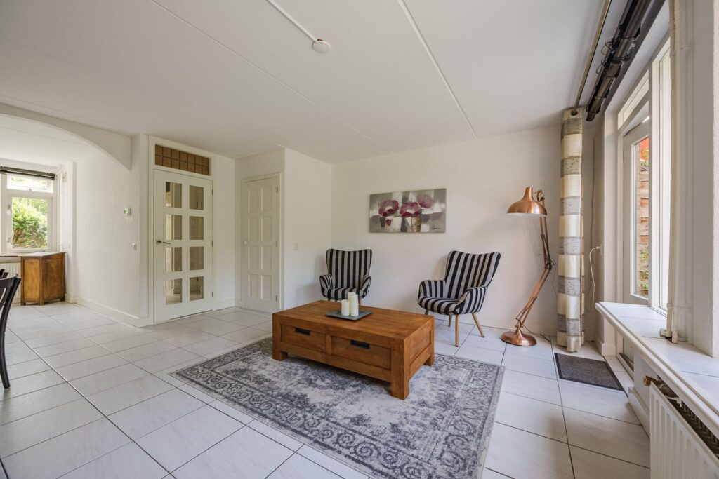 van Brederodestraat 11