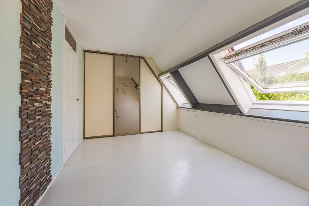 van Brederodestraat 11