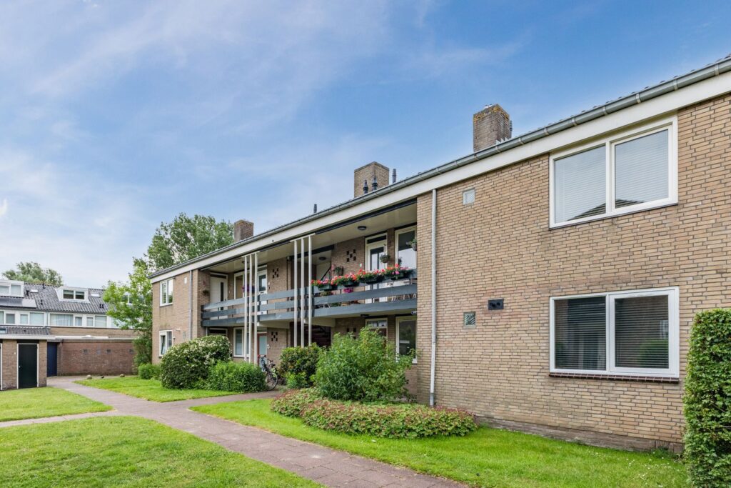 Van Blaaderenweg 11