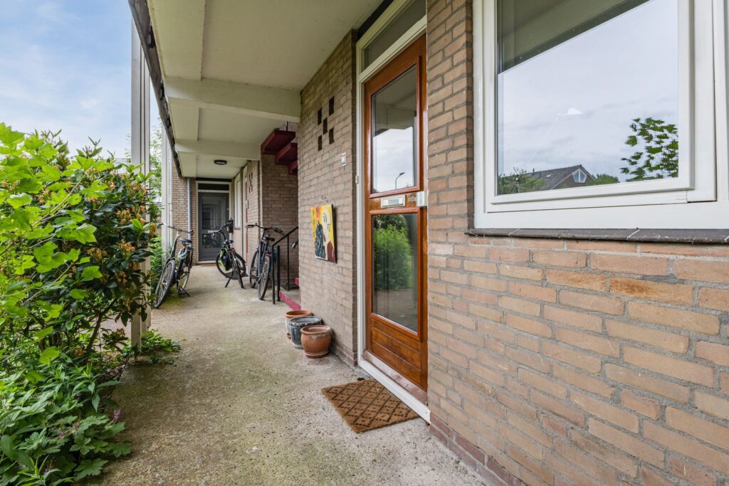 Van Blaaderenweg 11