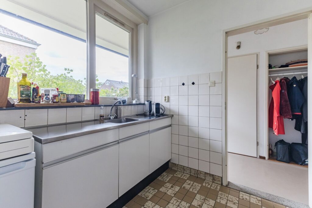 Van Blaaderenweg 11