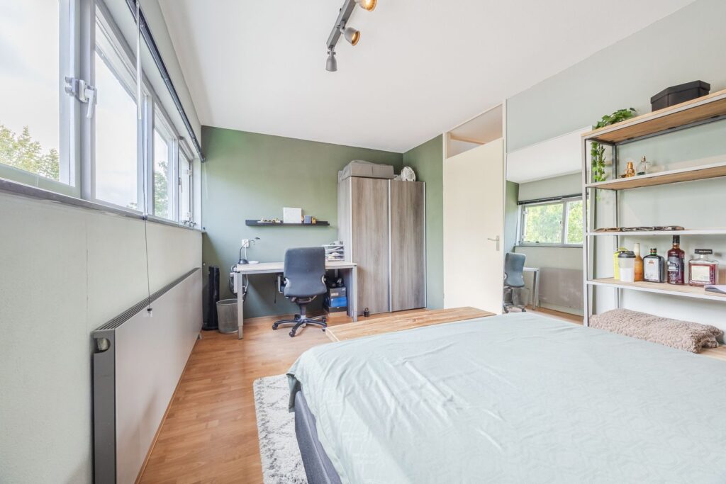 Praagsingel 239