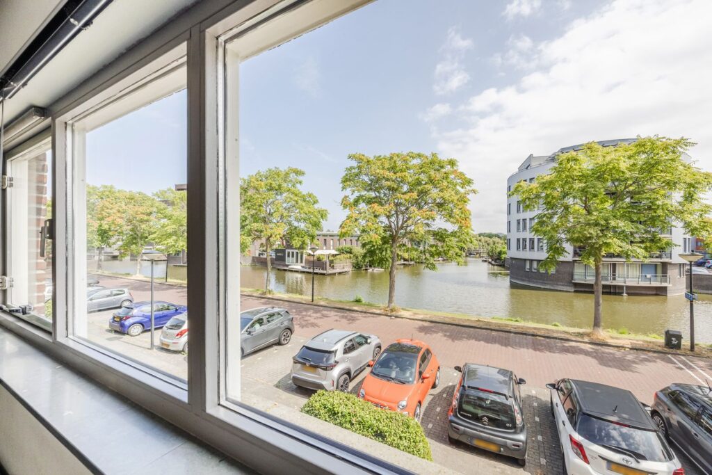 Praagsingel 239
