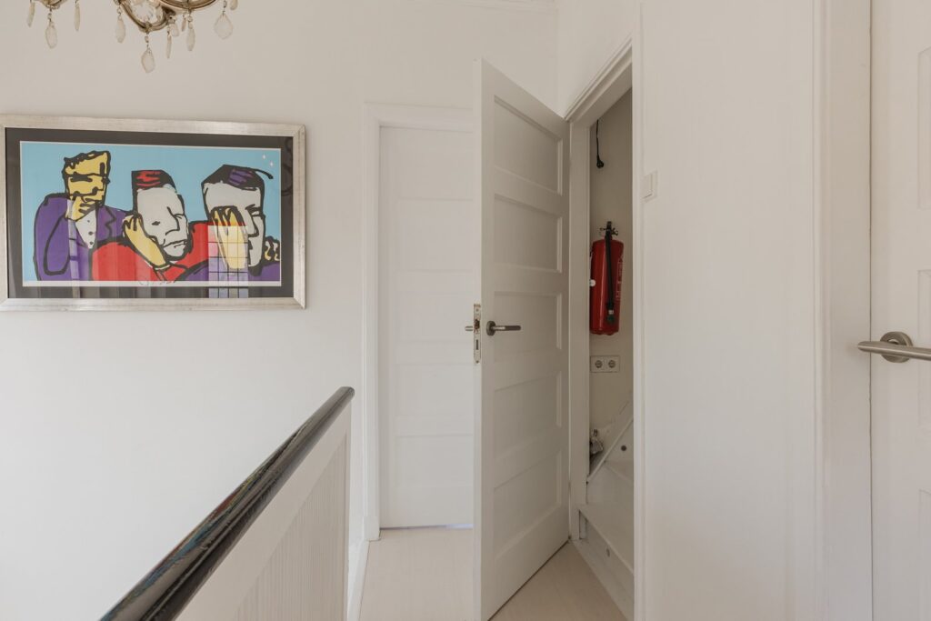 van Coothstraat 1