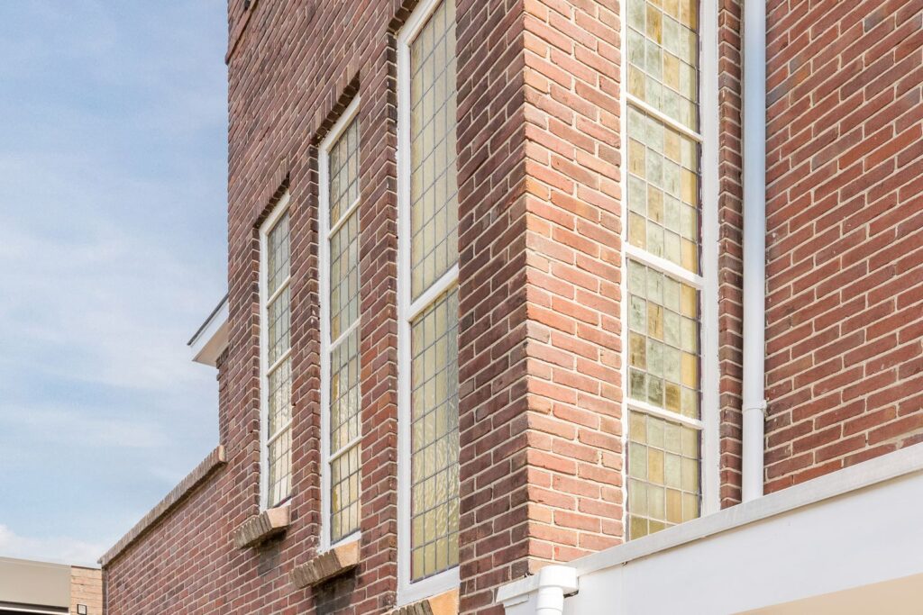van Coothstraat 1