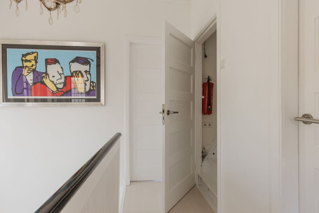 van Coothstraat 1