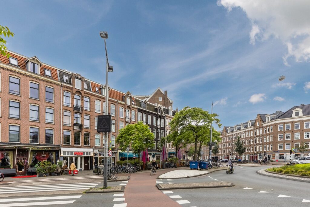 Hugo de Grootplein 7-1