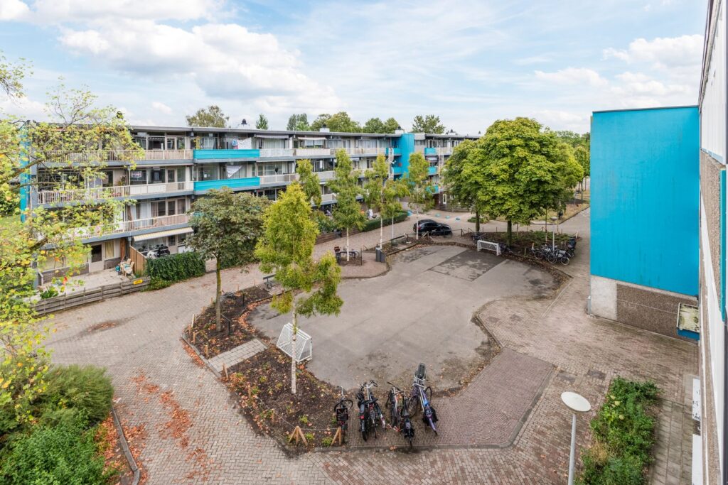 Grootzeil 111