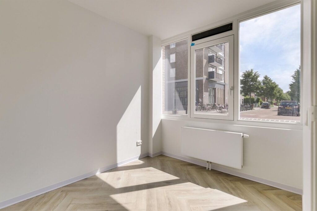 Detmoldstraat 1