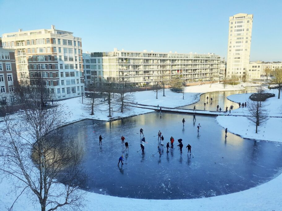 Burgemeester De Monchyplein 141