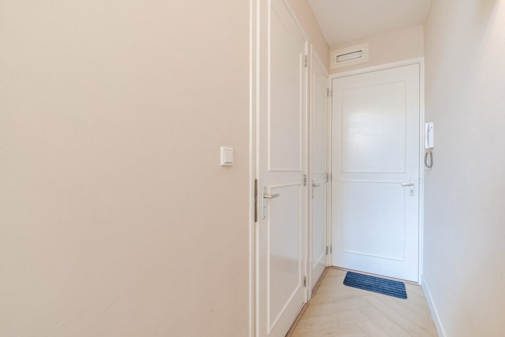 Wittevrouwenstraat 8L