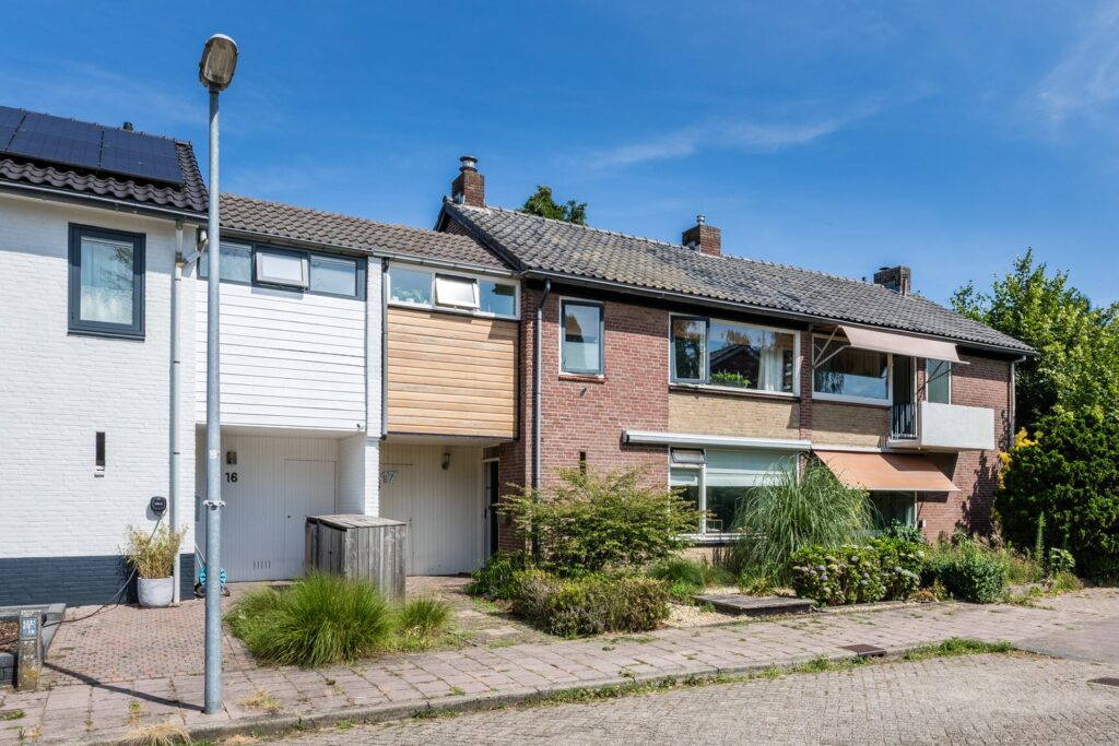 Broederhof 17