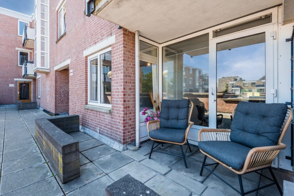 Meerstraat 12