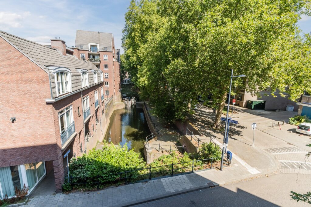Pastoor de Kroonstraat 92